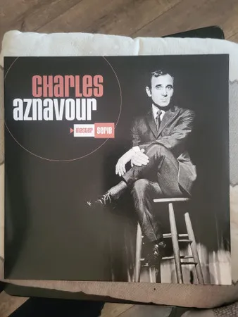 Charles Aznavour — Master Serie